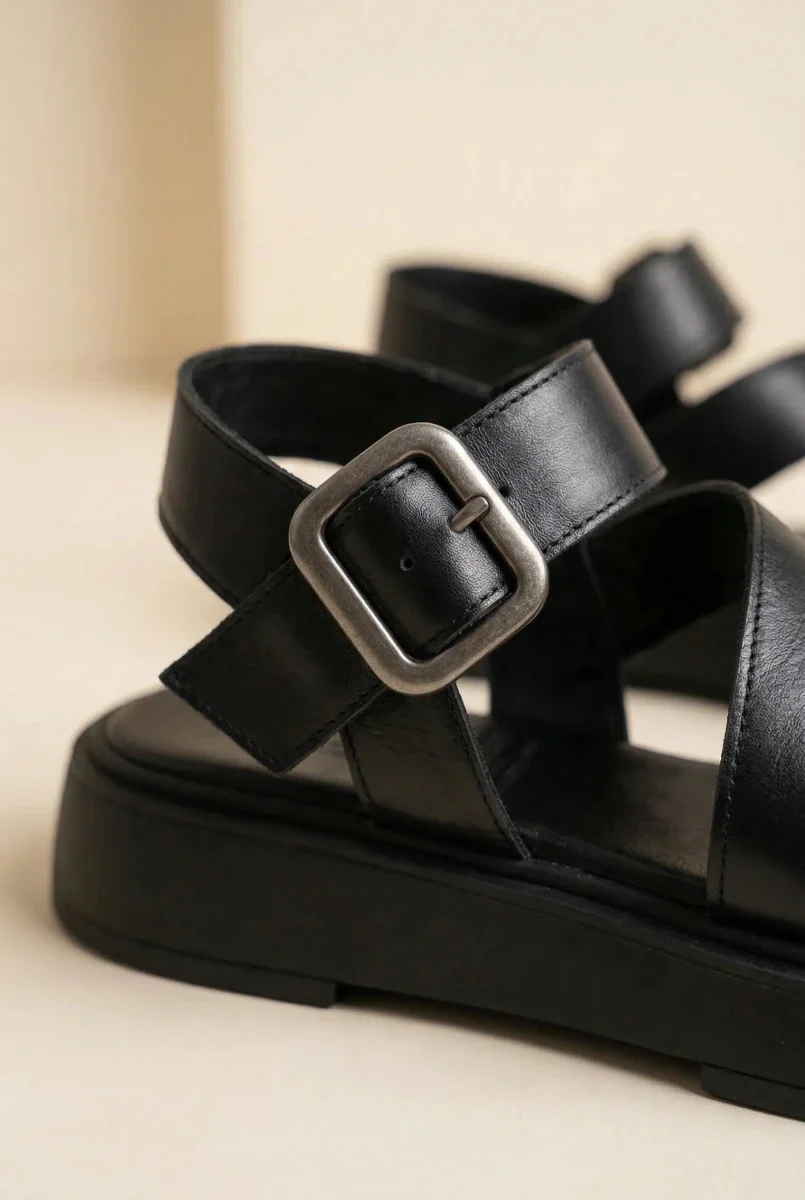 Δερμάτινα σανδάλια flatform - Μαύρο - Image 4