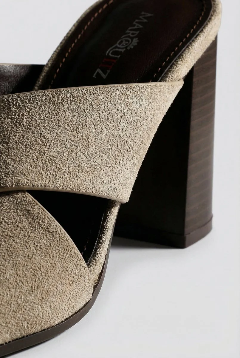 Mules με τετράγωνο τακούνι - Ταμπά suede - Image 6