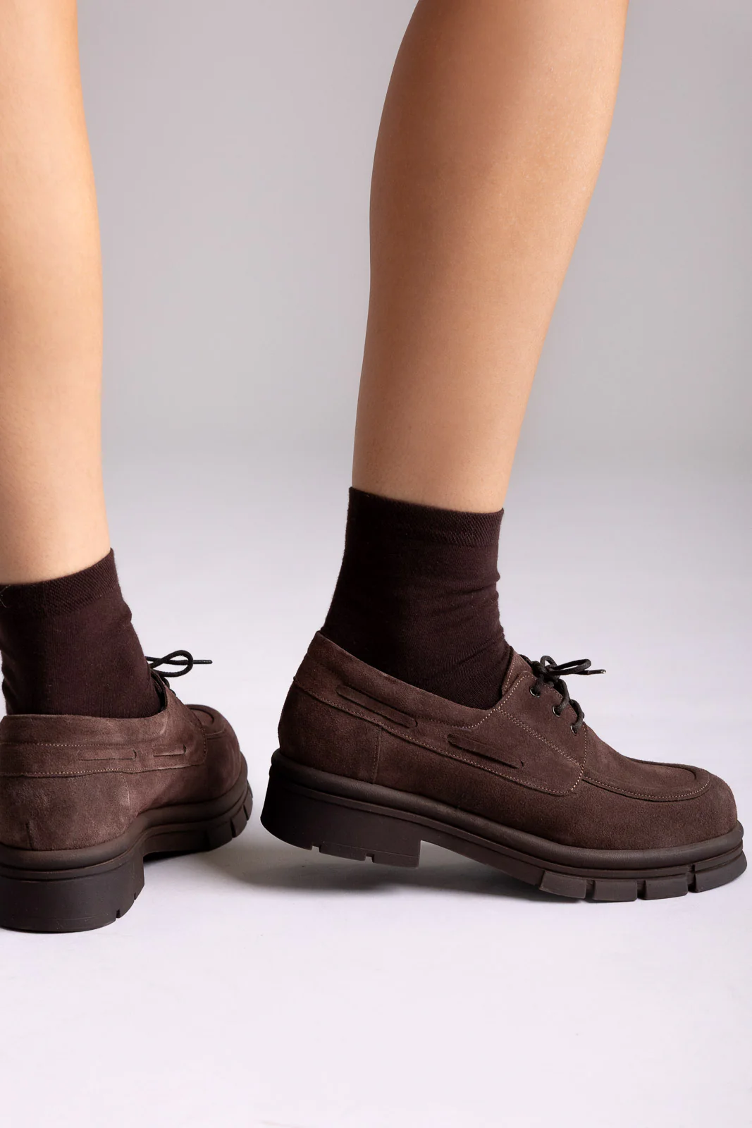 Oxfords με τρακτερωτή σόλα - Καφέ Σουέντ - Image 5