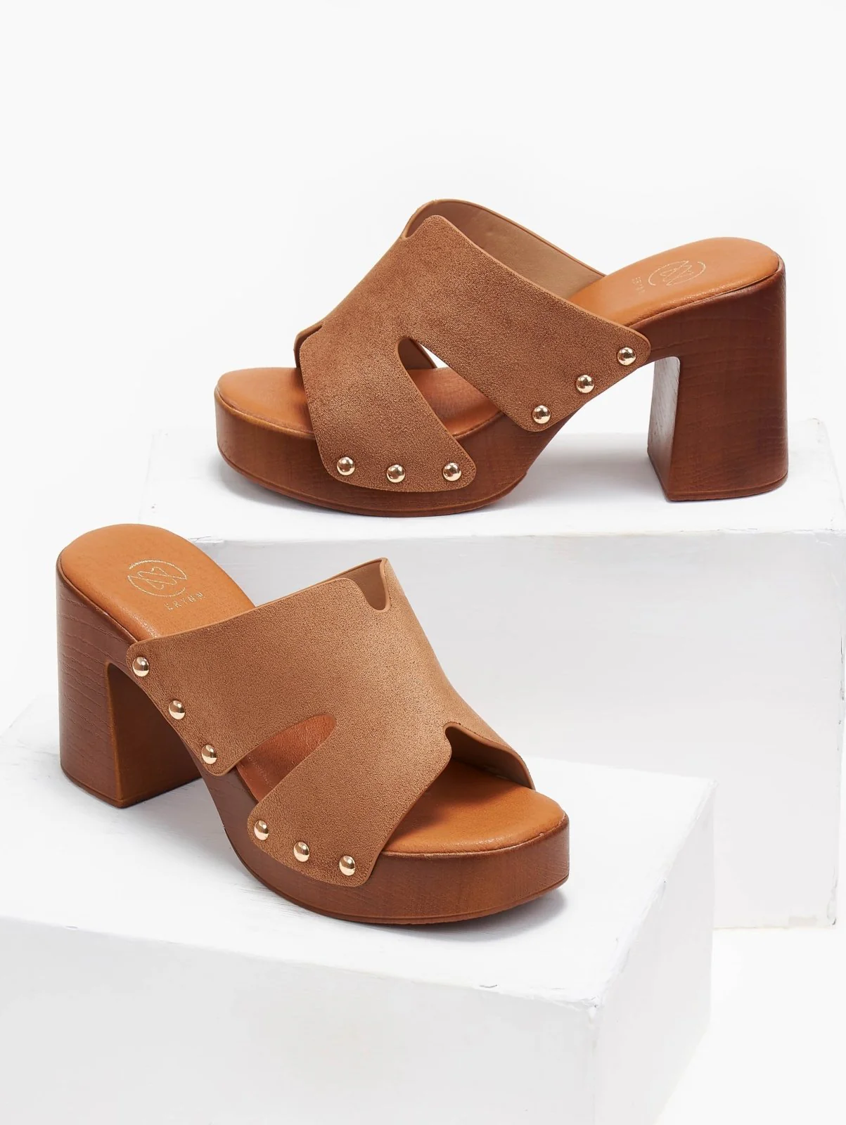 Σουέντ Clogs με τρουκς - Τάουπε - Image 4