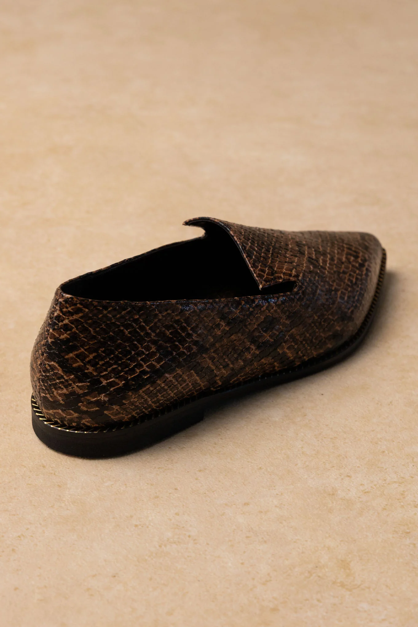 Μυτερά μοκασίνια - Καφέ Snake Print - Image 5