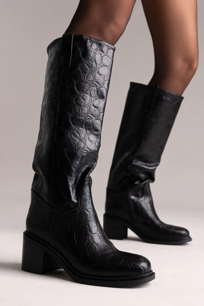 Μπότες με croc pattern και τετράγωνο τακούνι - Μαύρο croc - Image 2