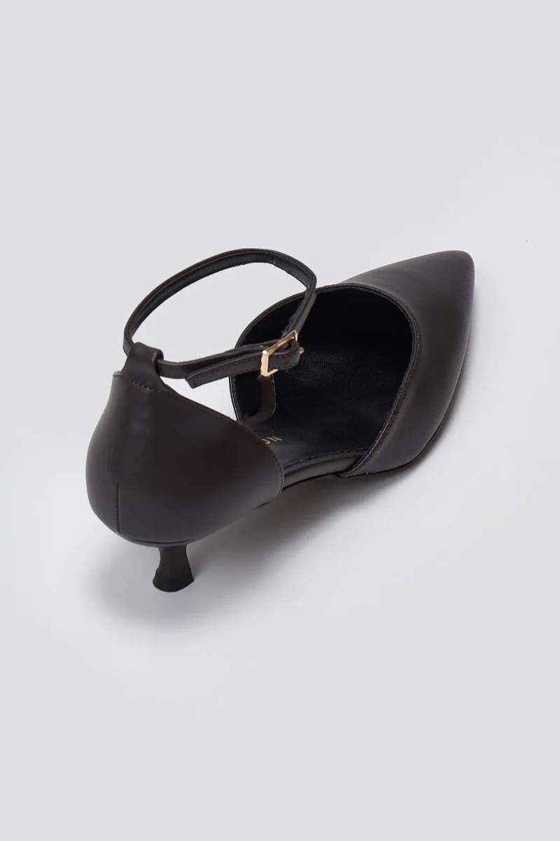 Γόβες με μπαρέτα και kitten heel - Σκούρο Καφέ Ματ - Image 7