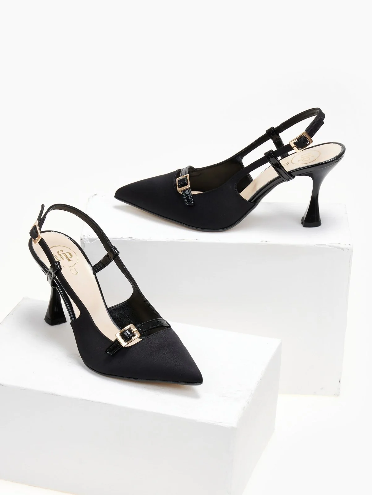 Σατέν γόβες slingback - Μαύρο - Image 3