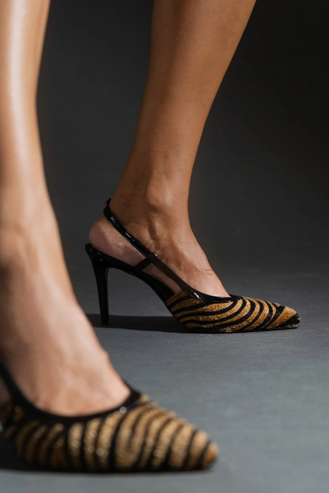 Γόβες μυτερές slingback- Ζέβρα - Image 5