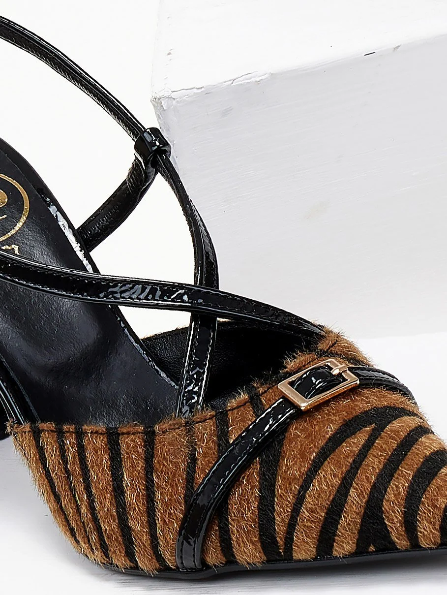Γόβες μυτερές slingback με συνθετικό ponyskin - Μαύρο/Μπεζ - Image 2