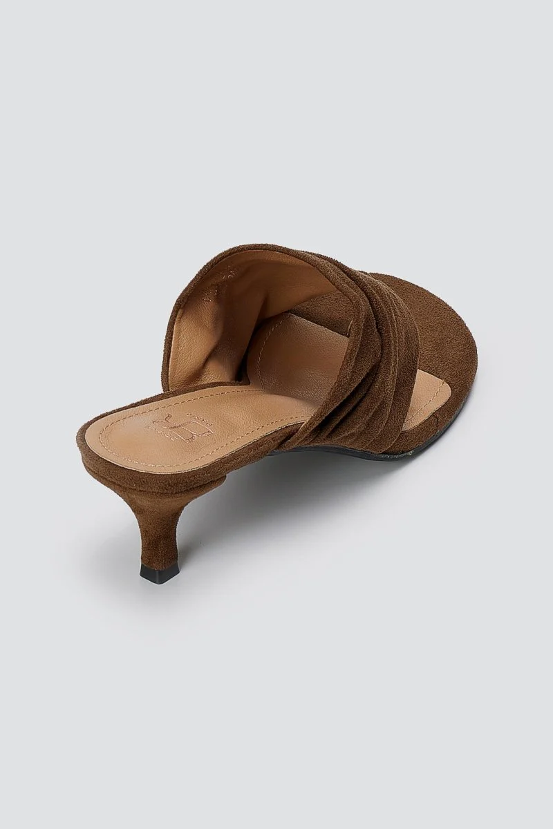 Kitten Heel Mules - Καφέ Σουέντ - Image 3