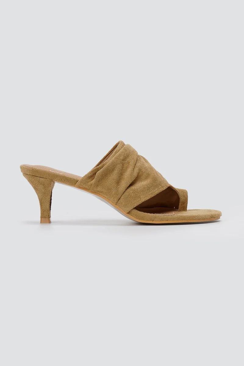 Kitten Heel Mules - Τάουπε Σουέντ - Image 3