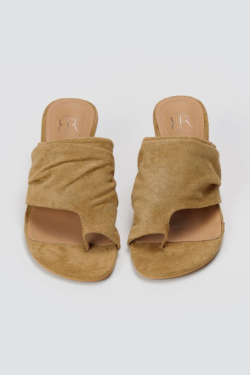 Kitten Heel Mules - Τάουπε Σουέντ - Image 4