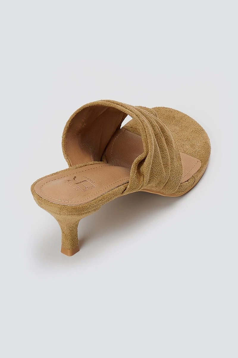Kitten Heel Mules - Τάουπε Σουέντ - Image 7