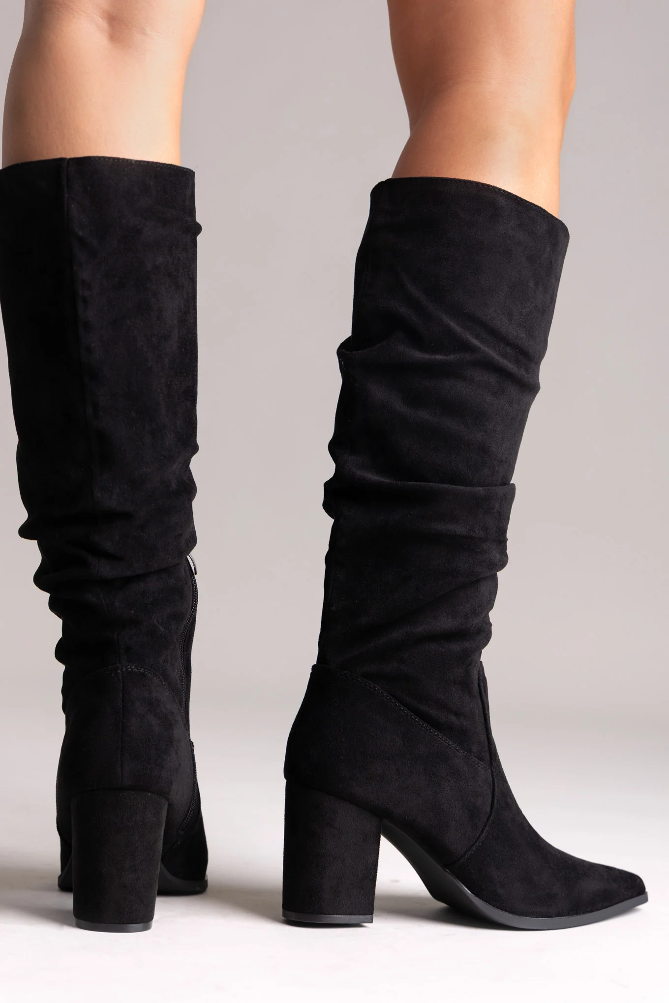 Μπότες μυτερές - Black Suede - Image 6