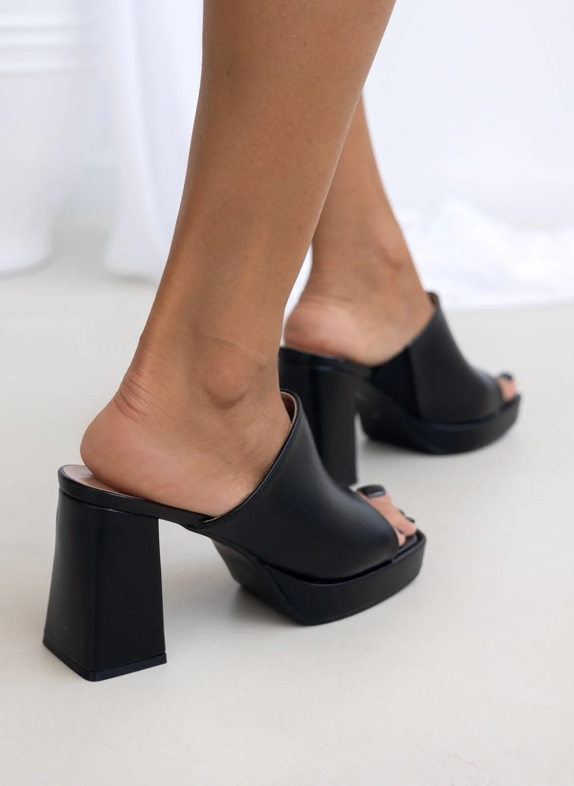 Πλατφόρμες Mules - Μαύρο - Image 7