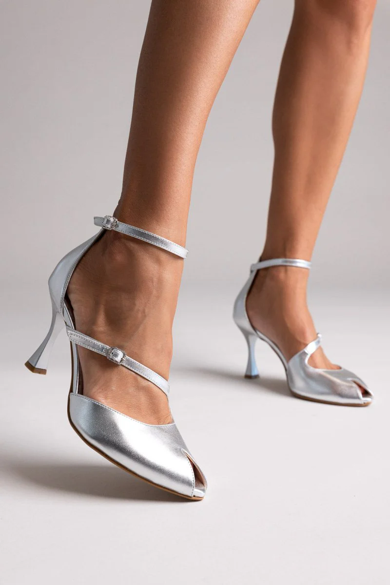 Γόβες peep toe με κοψίματα - ασημί μεταλλικό - Image 2