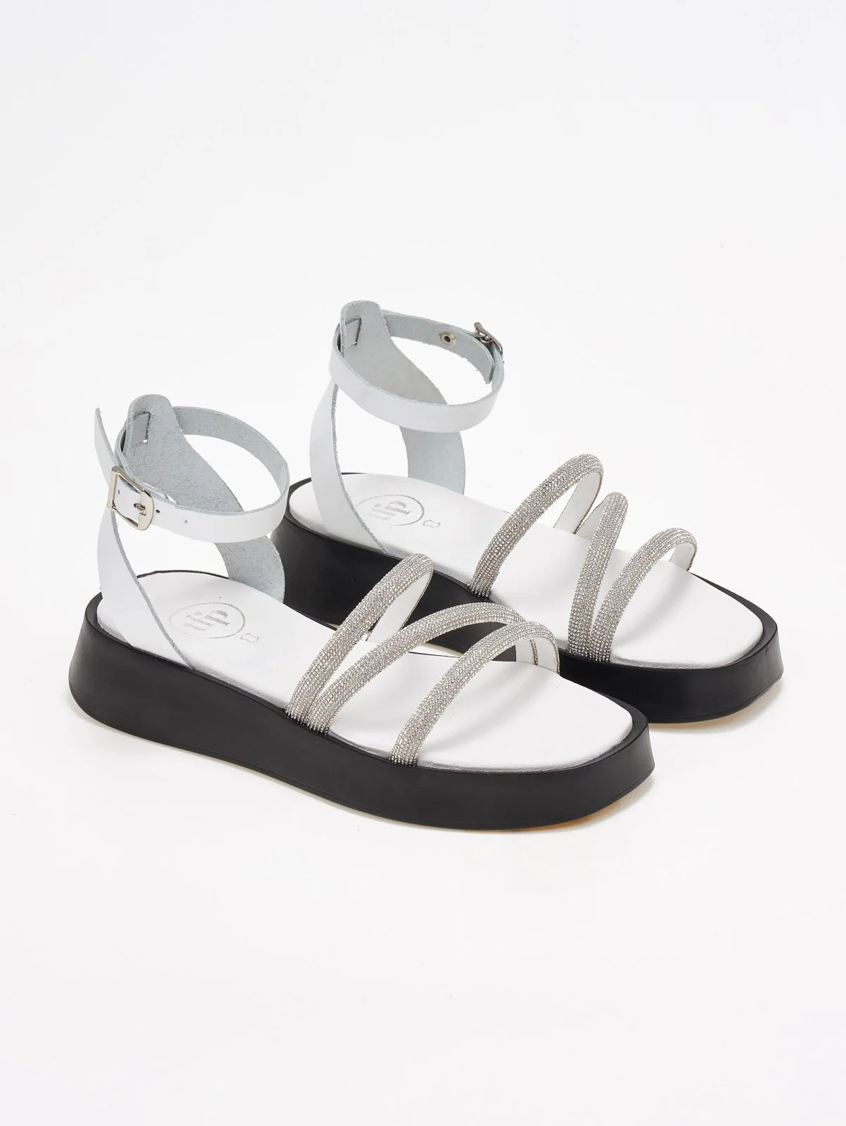 Δερμάτινα σανδάλια flatform με στρας - Μαύρο - Image 2