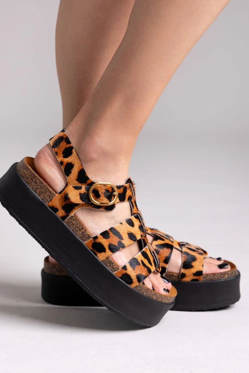 Δερμάτινα σανδάλια flatform με σχέδιο - λεοπάρ - Image 6