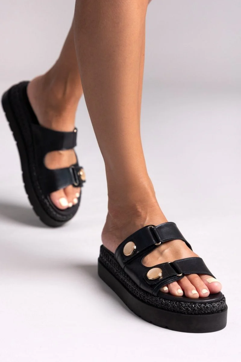 Δερμάτινα σανδάλια flatform - Μαύρο