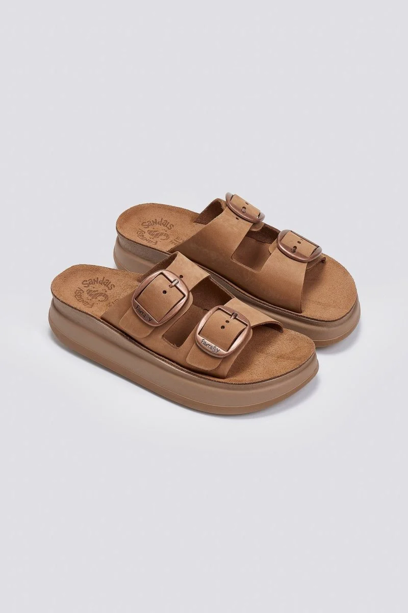 Δερμάτινα σανδάλια flatform - Κάμελ - Image 4