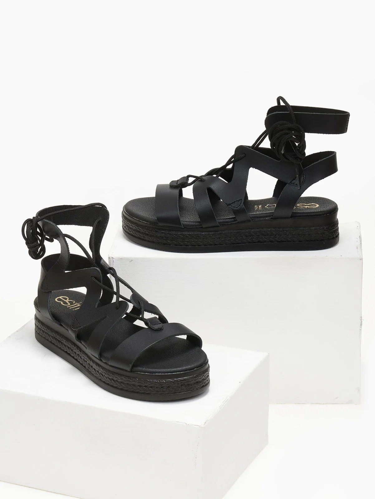 Δερμάτινα σανδάλια flatform με κορδόνια - Μαύρο - Image 3