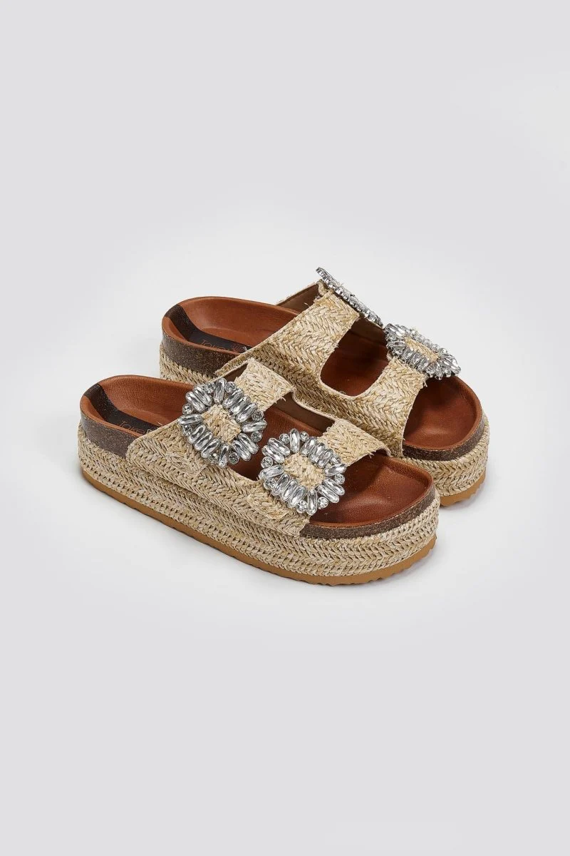 Flatform σανδάλια με διακοσμητικές αγκράφες - Μπεζ - Image 4