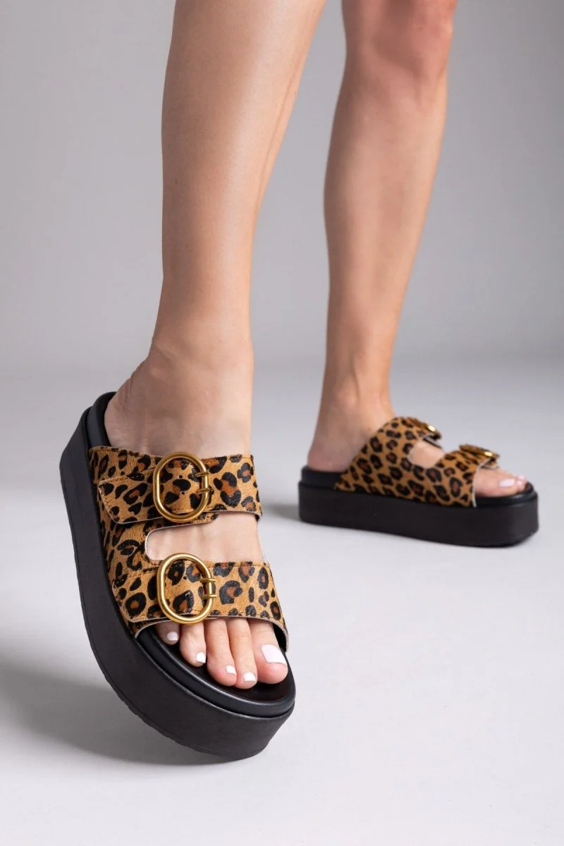 Δερμάτινα σανδάλια flatform με στάμπα - λεοπάρ - Image 7