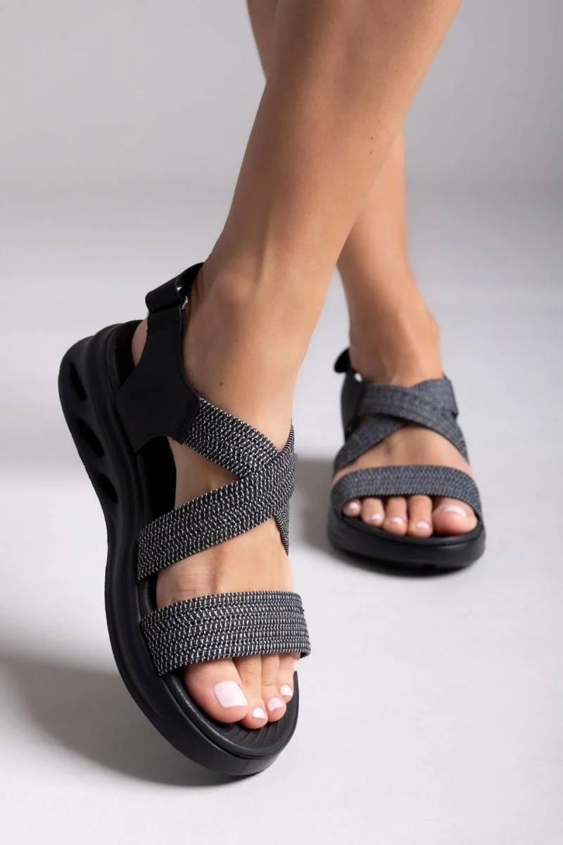 Sporty σανδάλια με velcro - Μαύρο - Image 7