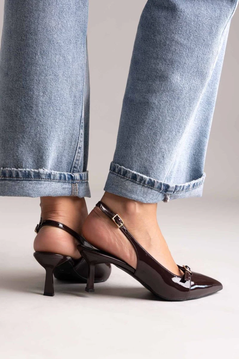 Γόβες slingback με kitten heel - Καφέ λουστρίνι - Image 4
