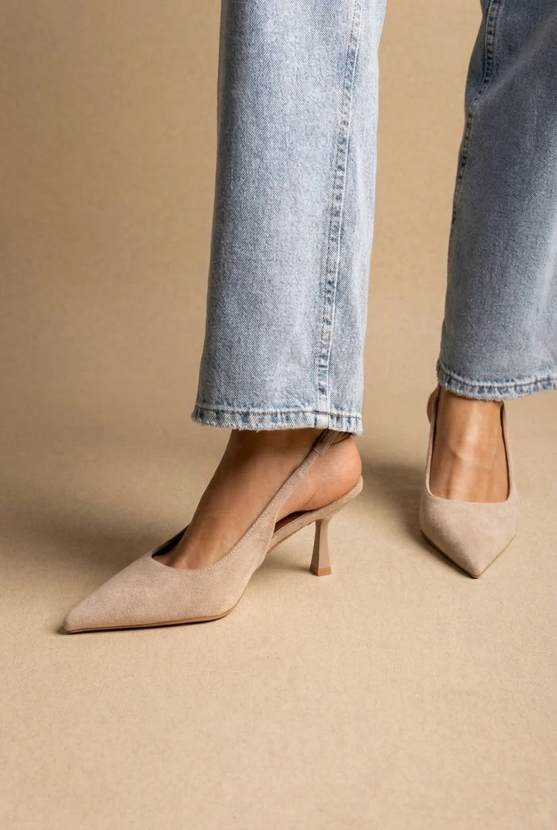 Γόβες Slingback με λεπτό τακούνι - Τάουπε Σουέντ - Image 4