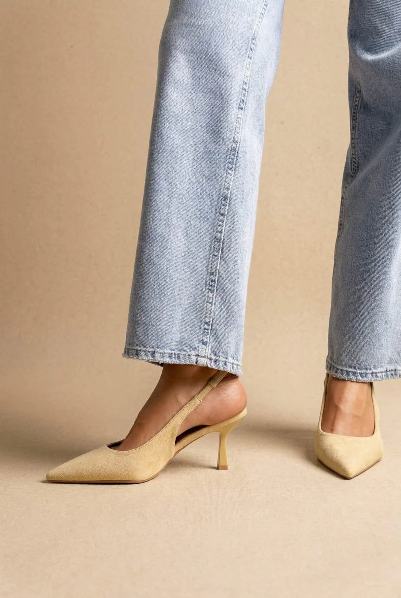 Γόβες Slingback με λεπτό τακούνι - Κίτρινο Σουέντ - Image 5