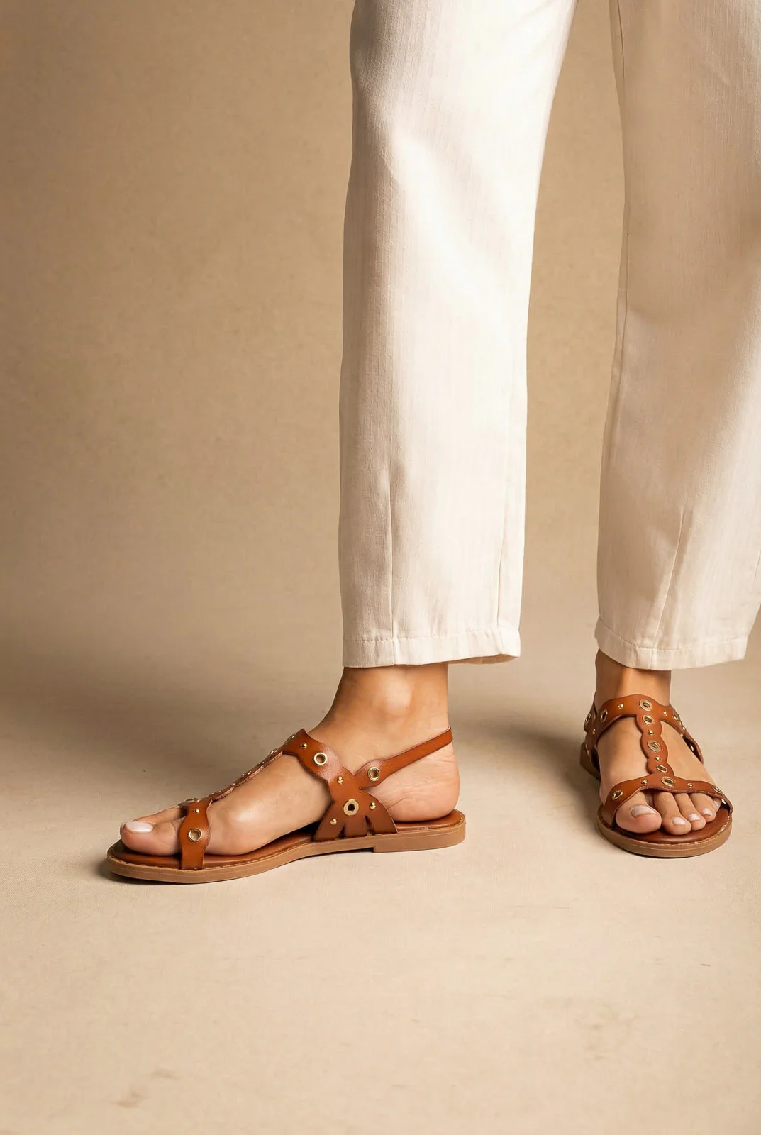 Σανδάλια Slingback με λουρί Τ - Ταμπά Ματ - Image 4