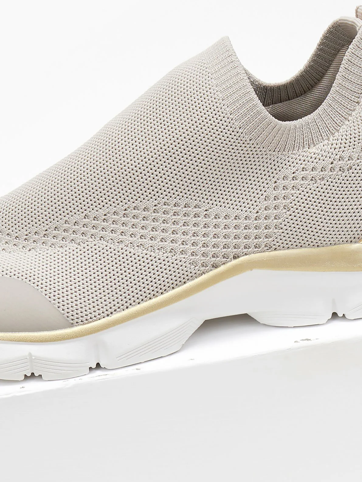 Slip On Sneakers - Μπεζ - Image 4