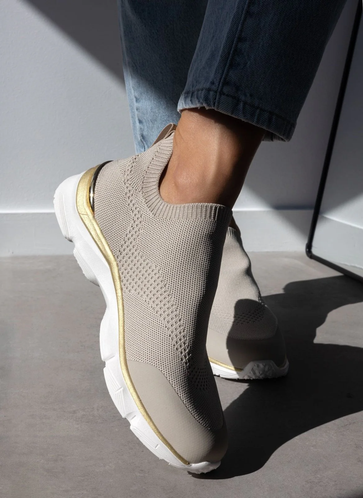 Slip On Sneakers - Μπεζ - Image 9