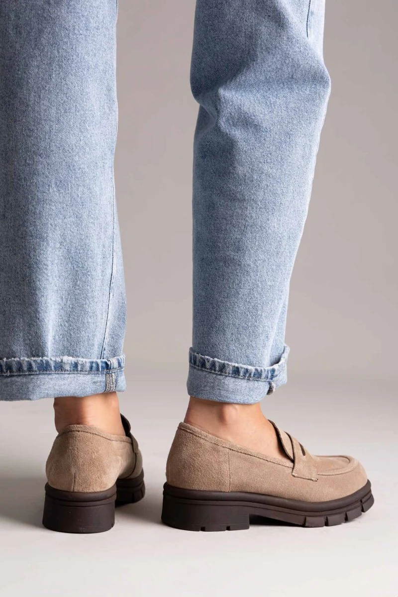 Loafers με τρακτερωτή σόλα - Μπεζ Σουέντ - Image 4